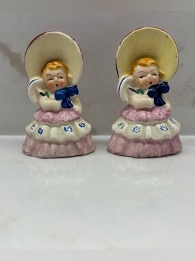 Vintage Southern Belle Bo Peep Ceramic Salt and Pepper Shakers Occupied Japan